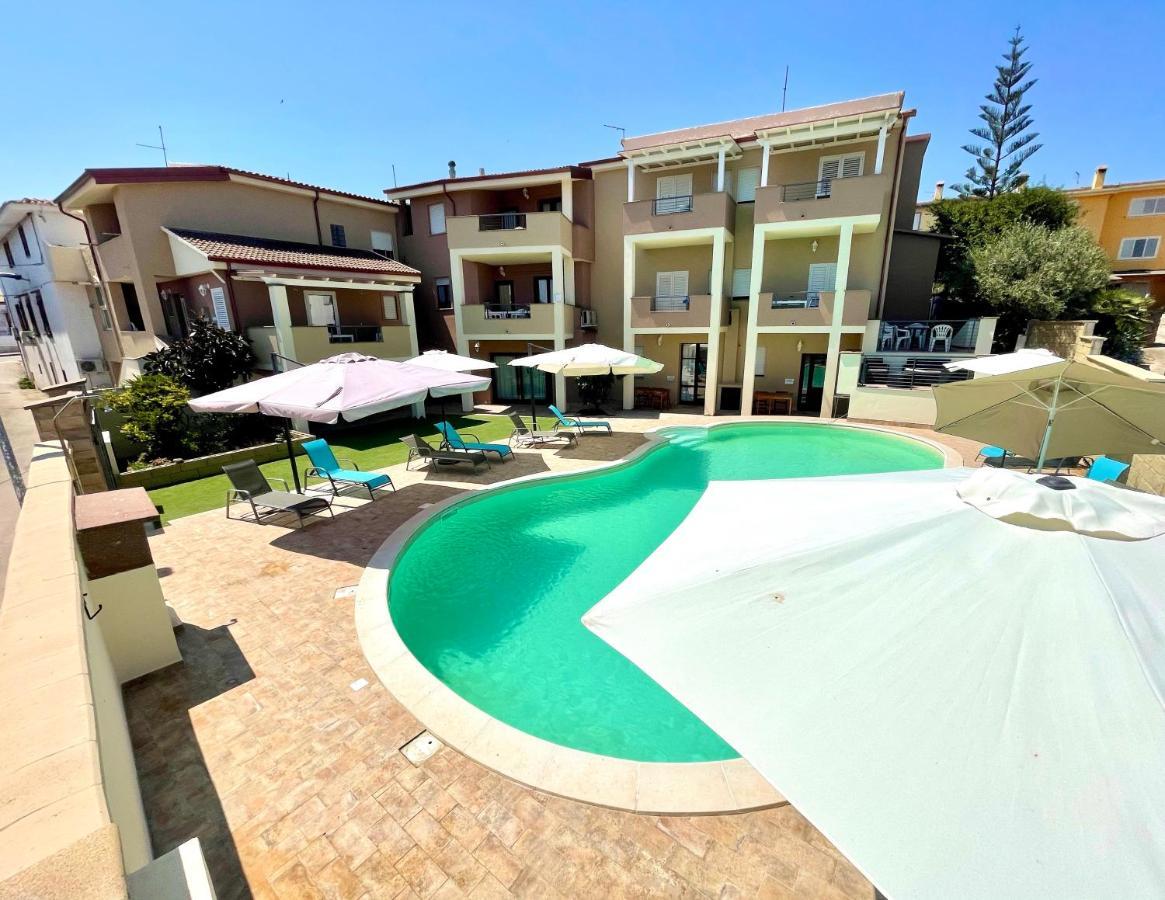 Apartment Luisa Tergu ภายนอก รูปภาพ